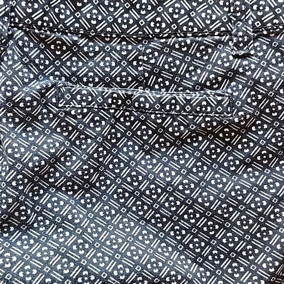 Pattern Shorts - Picture 3 of 4